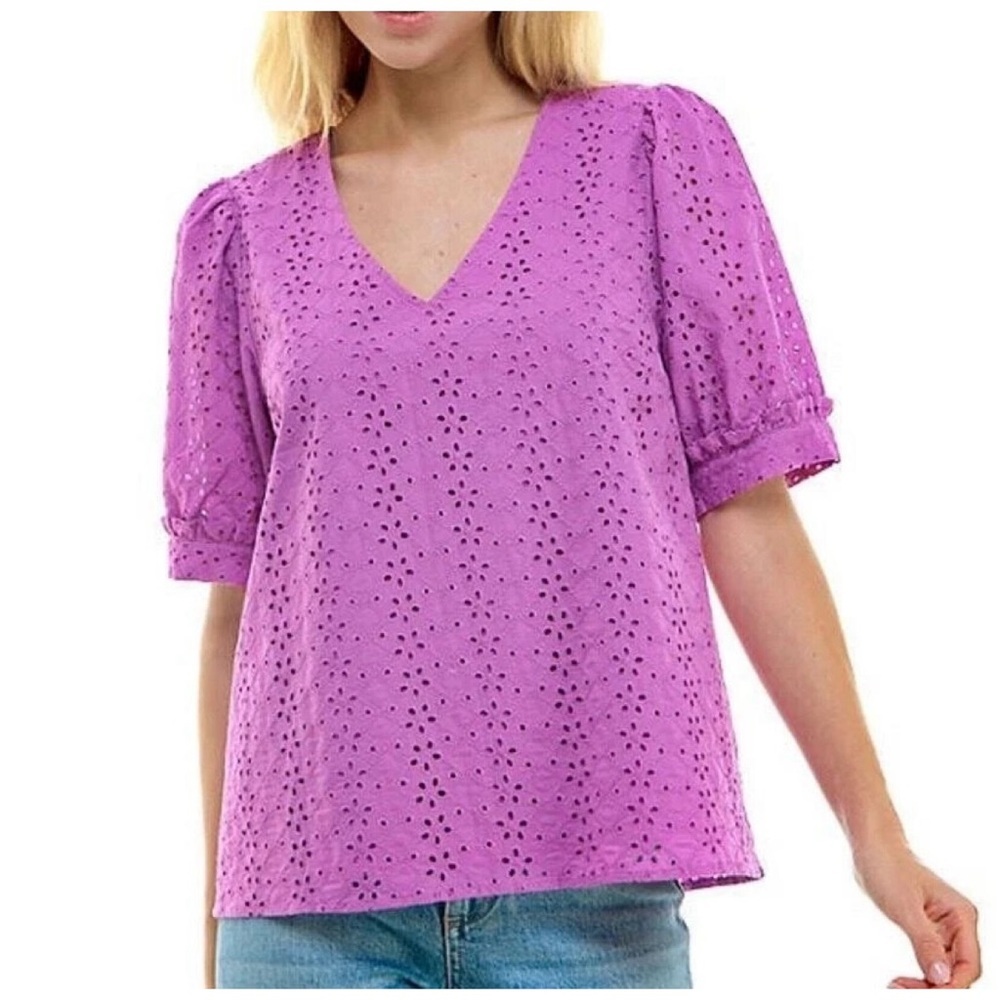Draper James Women's Short Puff Sleeve Heidi V Neck Top Purple Eyelet